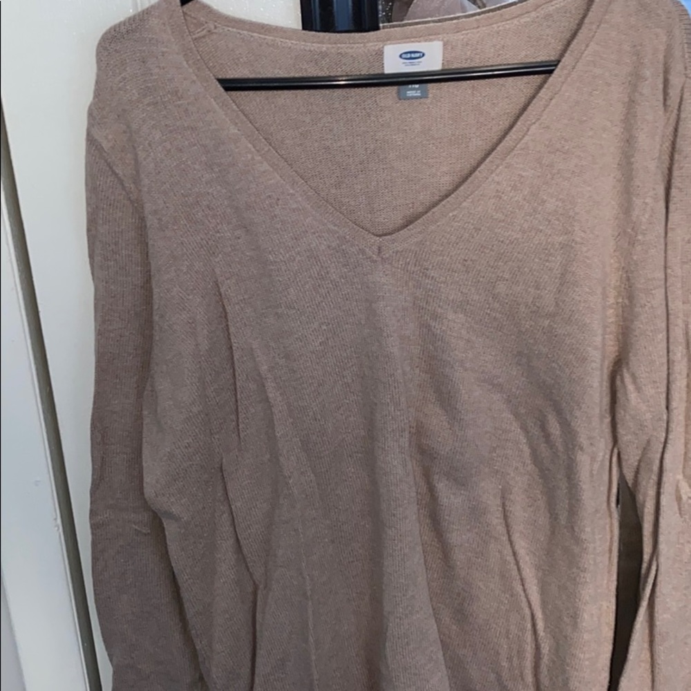 brown sweater